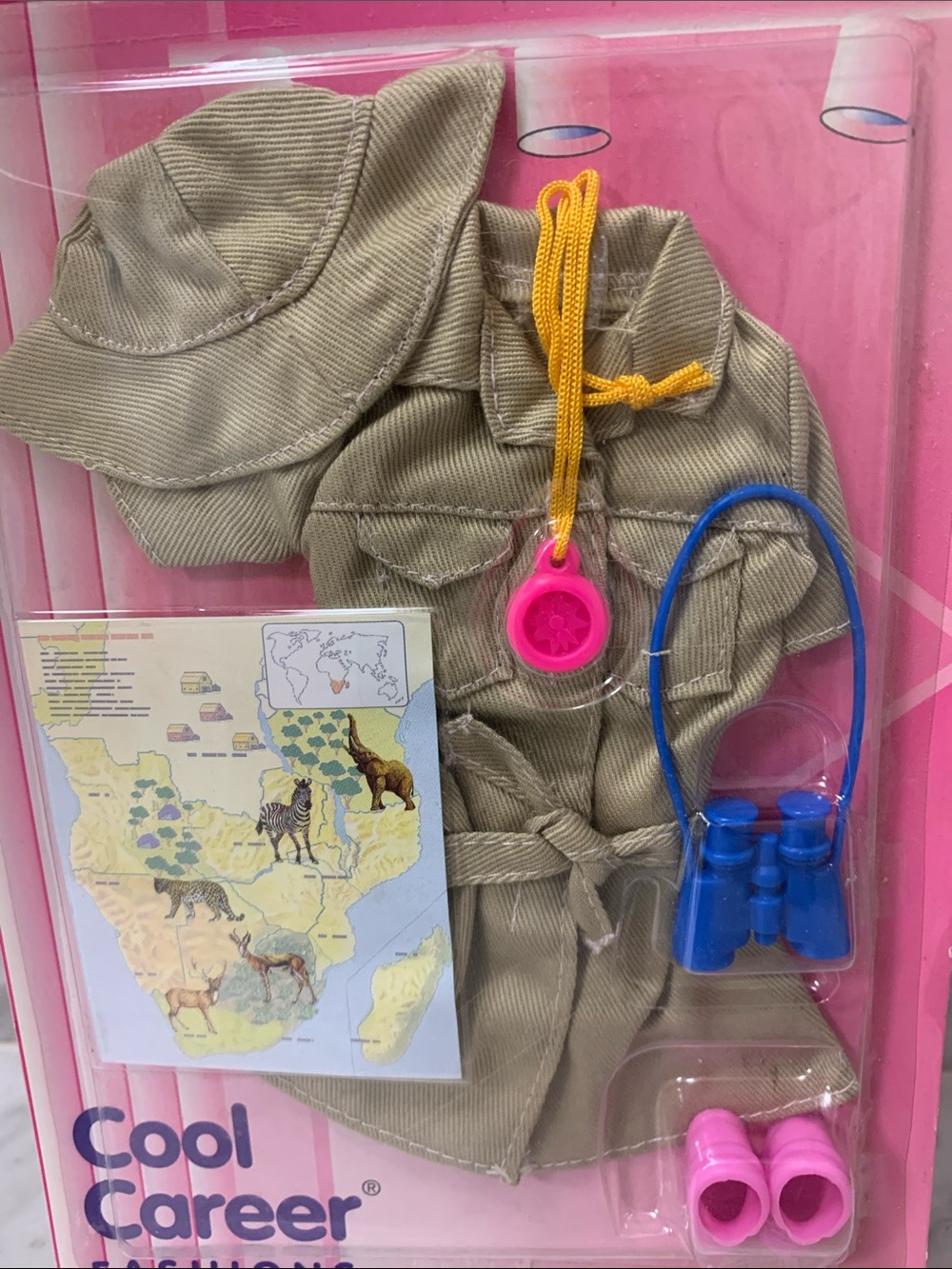 Barbie Safari Cool Career Outfit NEW Vintage W/Map shoes Binoculars & Compass - Picture 4 of 7